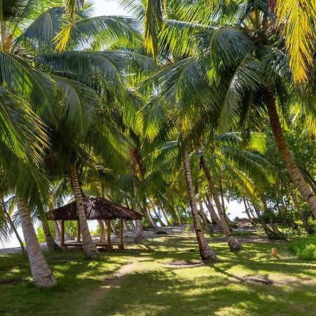 Aloita Resort Mentawai Tua Pejat Exterior photo