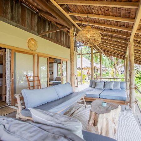 Aloita Resort Mentawai Tua Pejat Exterior photo