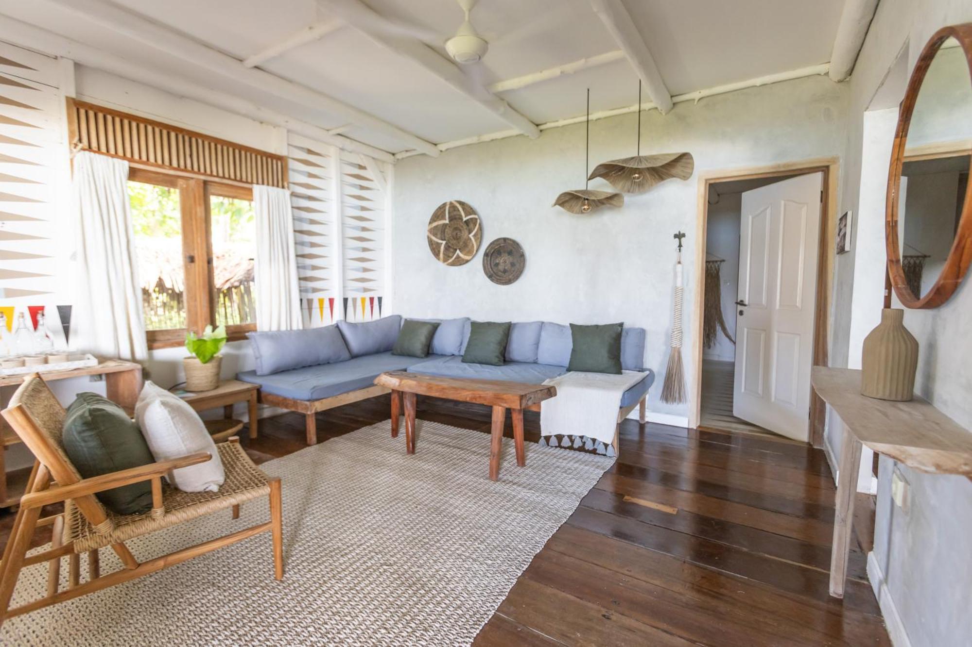 Aloita Resort Mentawai Tua Pejat Exterior photo