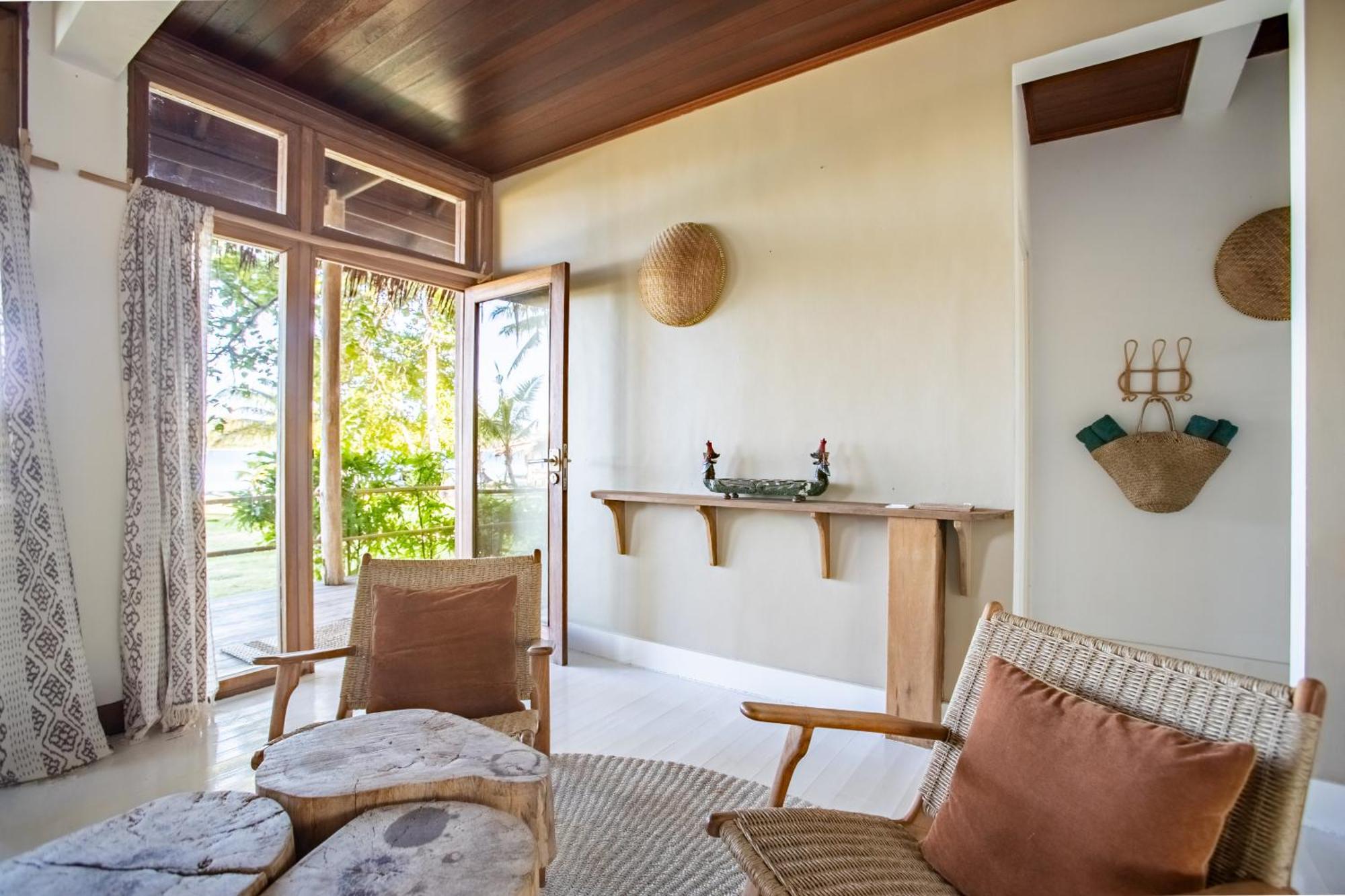 Aloita Resort Mentawai Tua Pejat Exterior photo